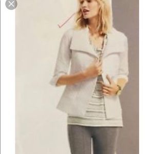 CAbi Club Blazer NWOT Medium